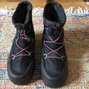Hunter Snow Boots